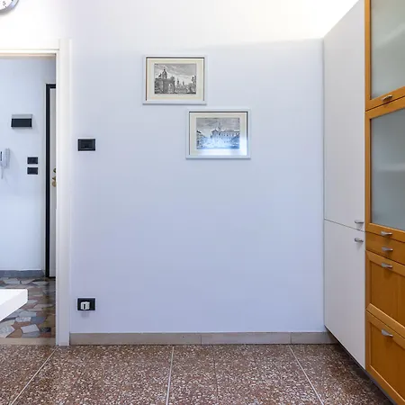 Housmart Galeotti 16 Apartamento *
