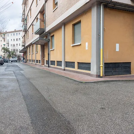 Housmart Galeotti 16 *