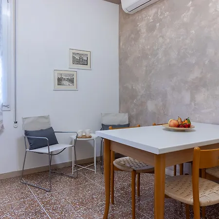 Housmart Galeotti 16